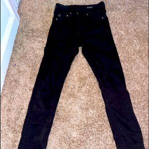 Black skinny jeans